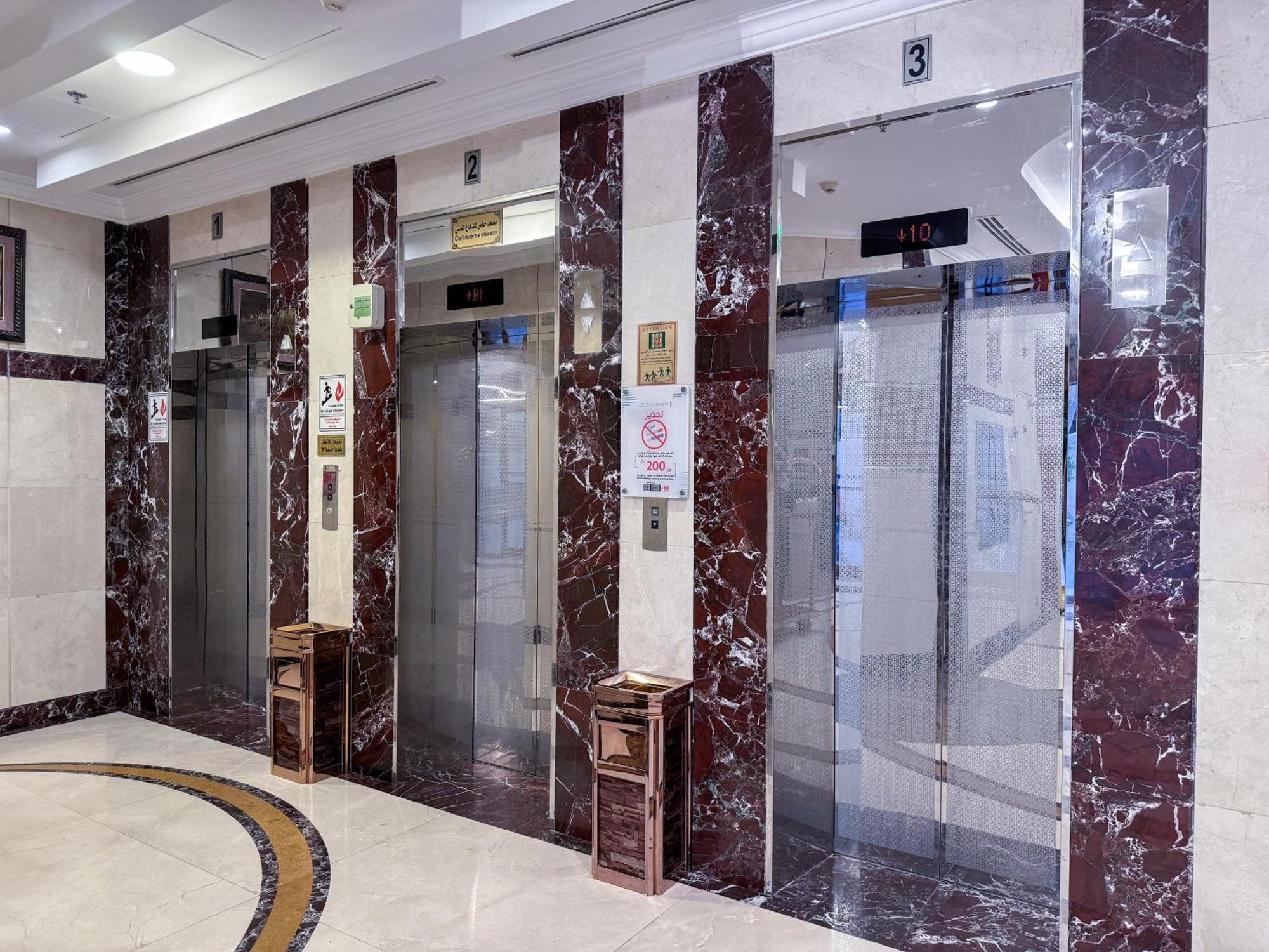 Rabwat Al Safwah Golden Hotel Medina Exterior photo